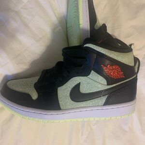 Women’s Jordan 1 Mid Nike Grind (Only Used Once)